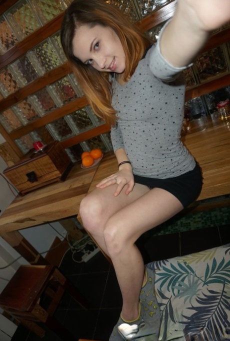 Deli̇kli̇kaya Escort Podyum Standartlarında Bayan Nil