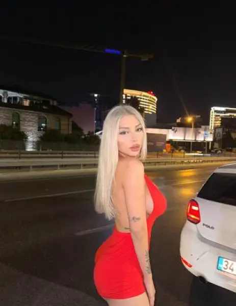 BAKIRKÖY Escort DİLA - Gerçek Fotoğraflı Doğrulanmış Profil BAKIRKÖY VIP Escort DİLA - Doğrulanmış Model